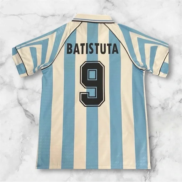 Batistuta #9‎ Argentina 1996 Soccer Jersey Retro Home - NWT  FAST SHIPPING 💯 - Picture 2 of 2